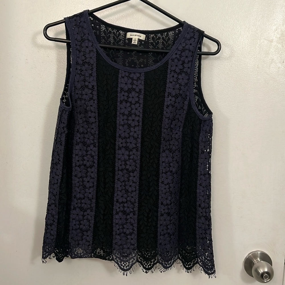 Max Studio Floral Lace Top